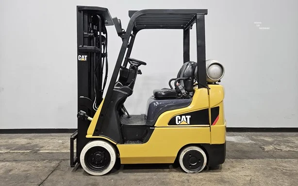 Used 2018 Caterpillar 2C4000 Triplex Mast Forklift