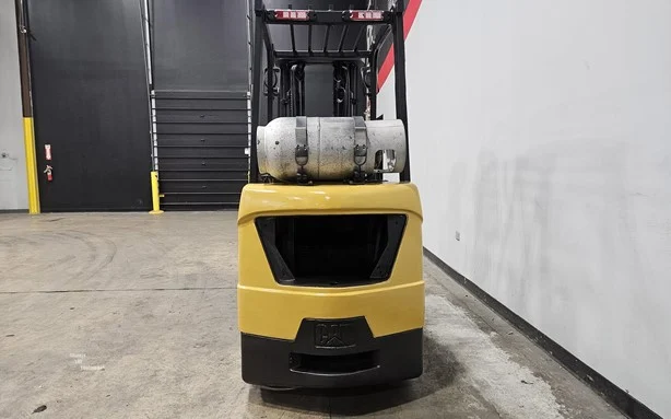 Used 2018 Caterpillar 2C4000 Triplex Mast Forklift - Image 3