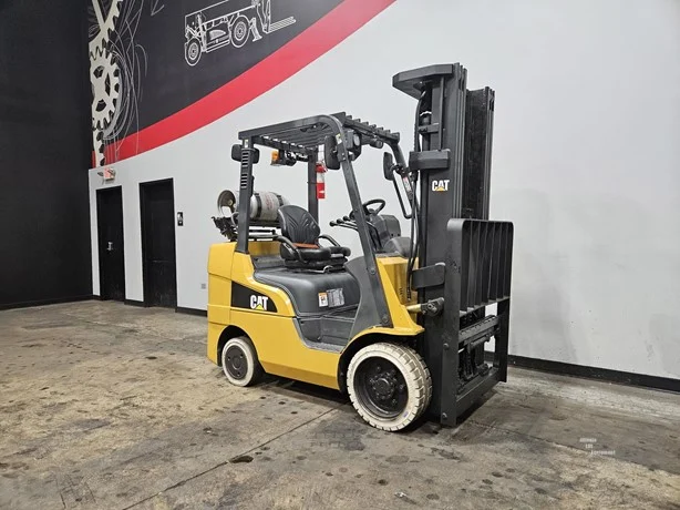 2022 Caterpillar 2C6000 Forklift 3ton Capacity - Image 6