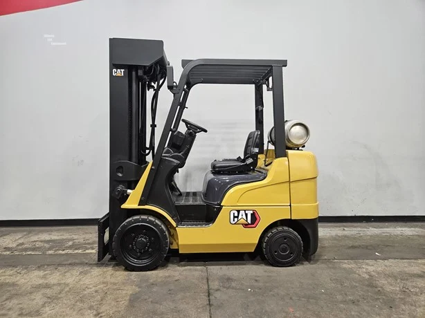 2019 Caterpillar 2C500 3 Way Hydraulics 2.5Ton