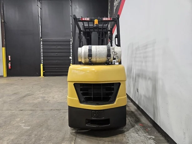2019 Caterpillar 2C500 3 Way Hydraulics 2.5Ton - Image 3