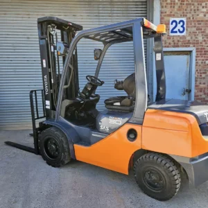 Toyota 8fd30 3 Ton Diesel Forklift 2012 5m Lift